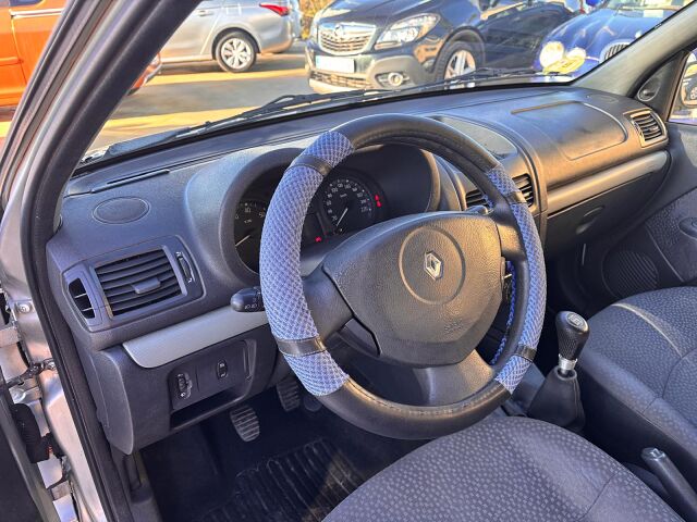 RENAULT CLIO EXPRESSION 1.5 DCI SPANISH LHD IN SPAIN 115000 MILES SUPERB 2007